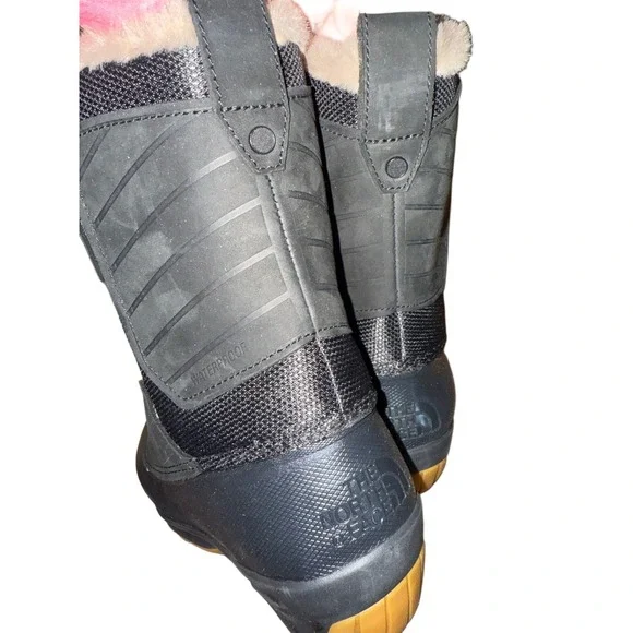 The North Face Women's Shellista IV Mid WP Waterproof Insulated Boots Size 6
